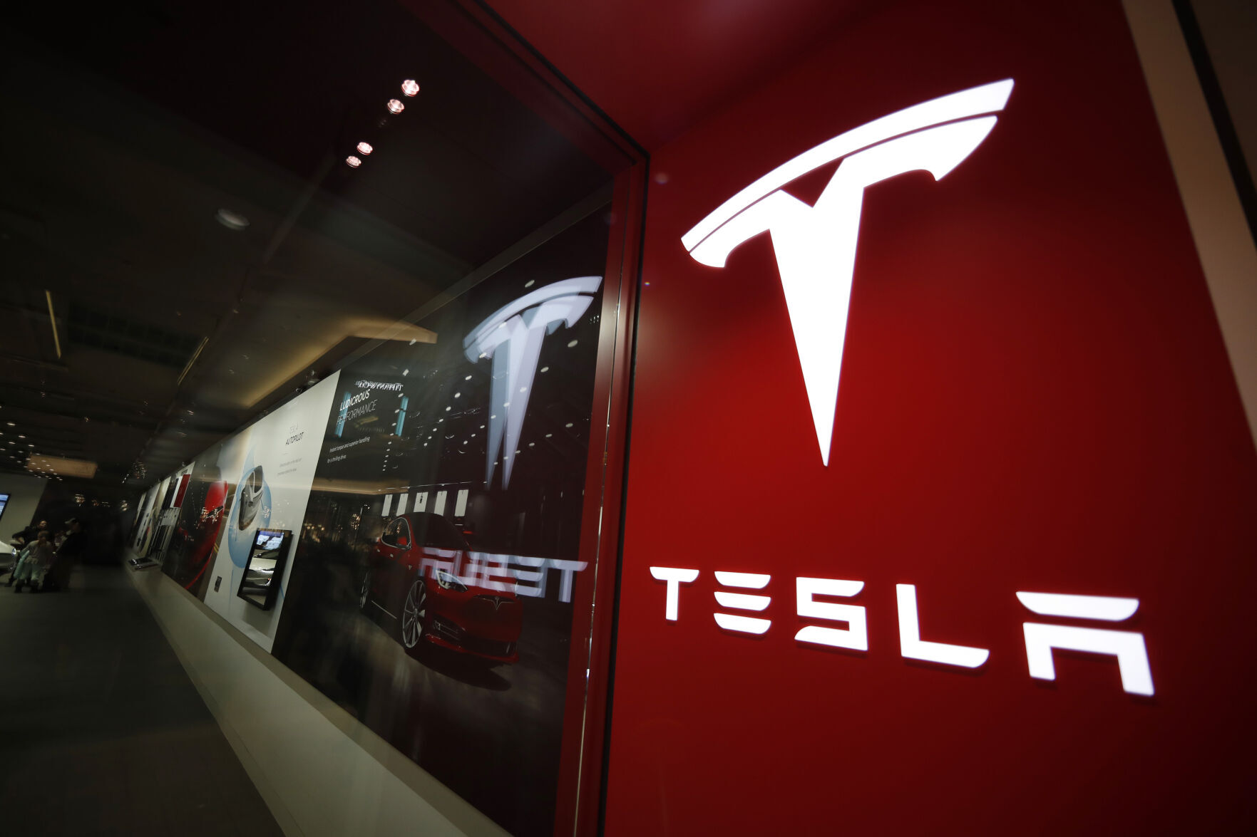 Tesla Crash-Florida